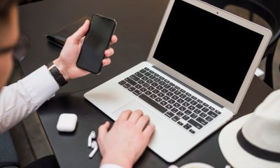 businessman-using-laptop