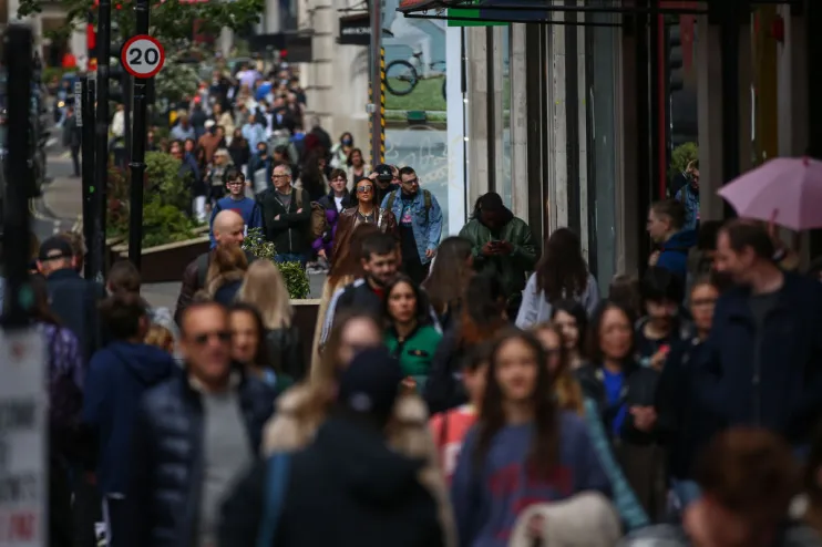 Eurozone retail sales fall