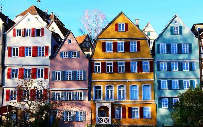 European house prices Fall