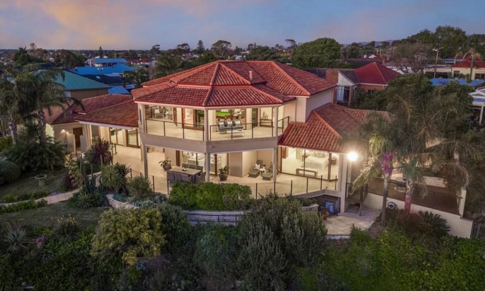 Seacliff ocean view mansion