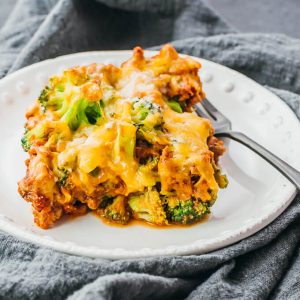 Cheesy Beef and Broccoli Casserole