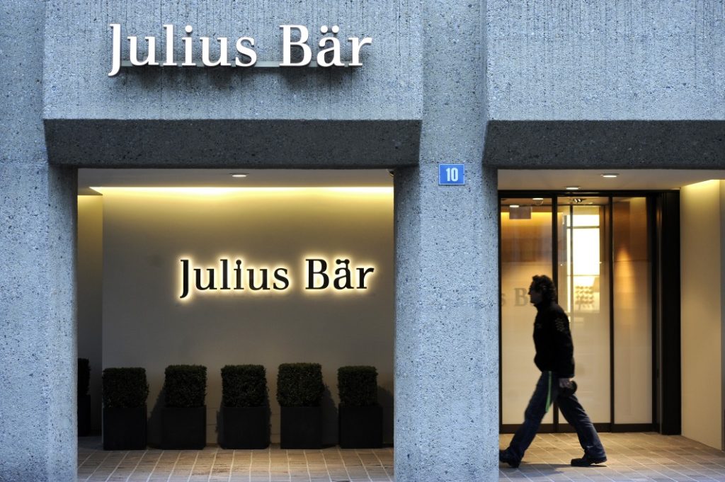 Julius Baer Profit Warning