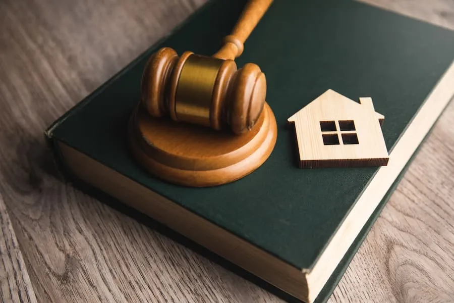 Lawsuit Against Real-estate agents