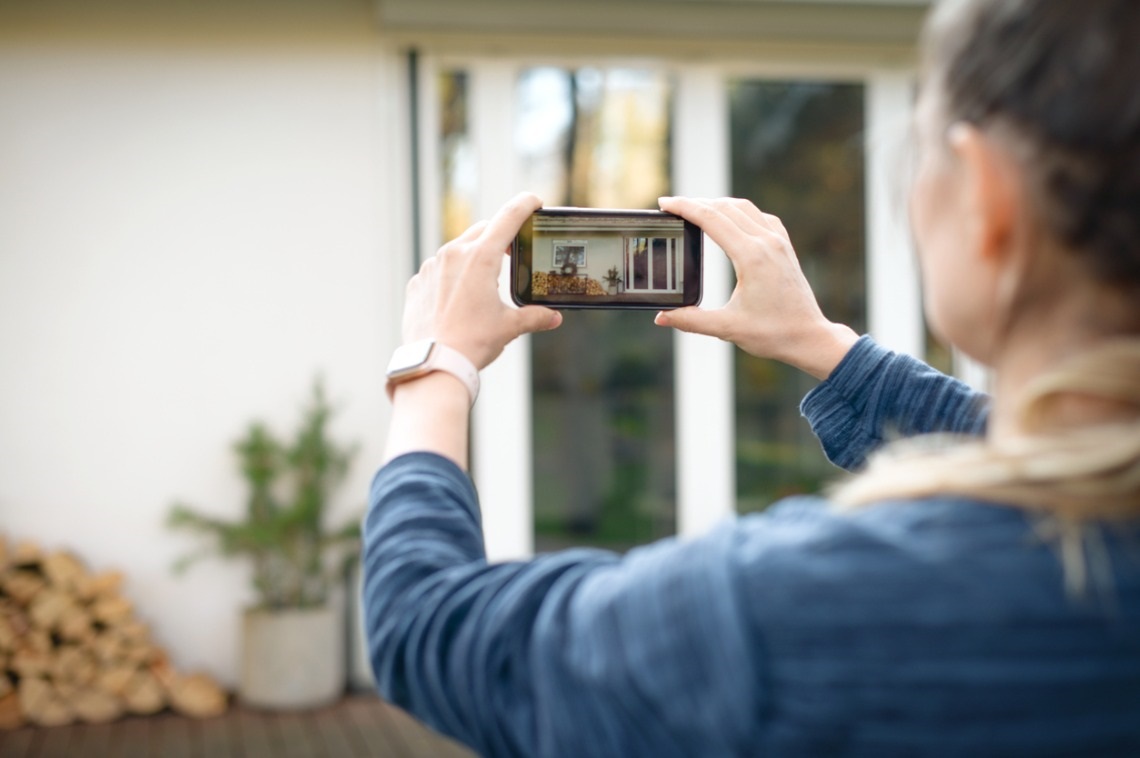 Mobile real estate photography tips