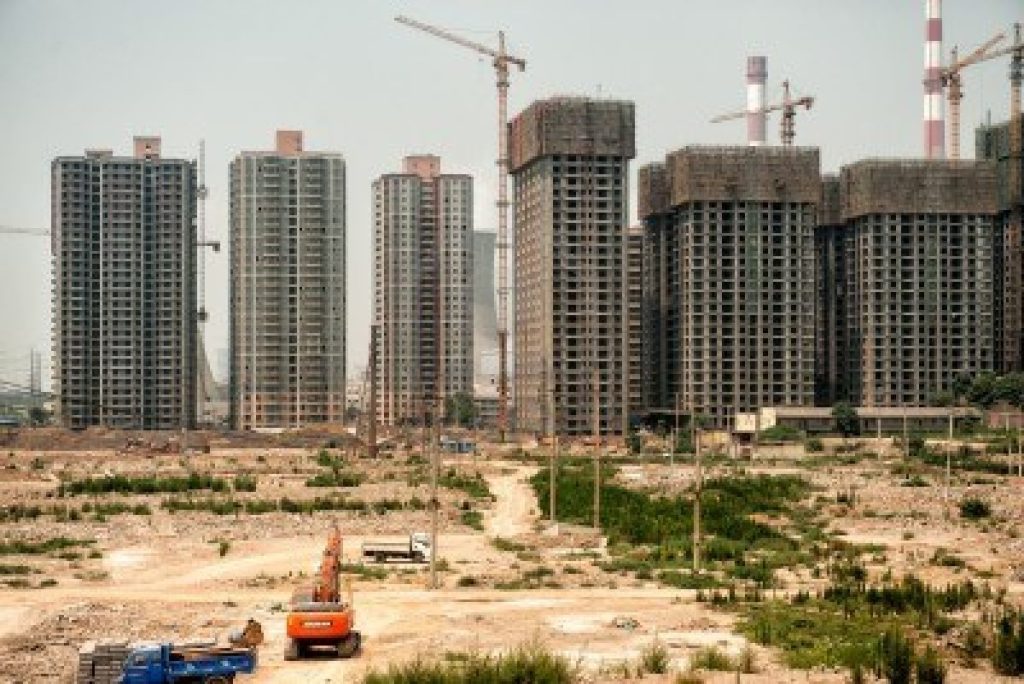 China real estate crisis explanation