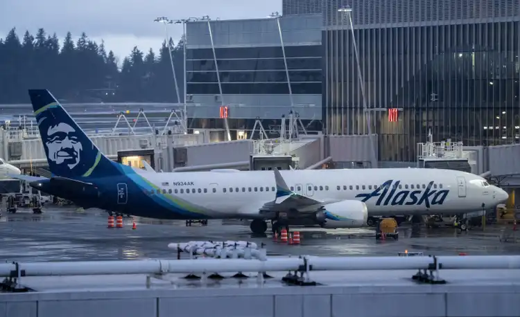 Boeing Alaska incident