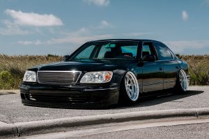 Lexus LS400