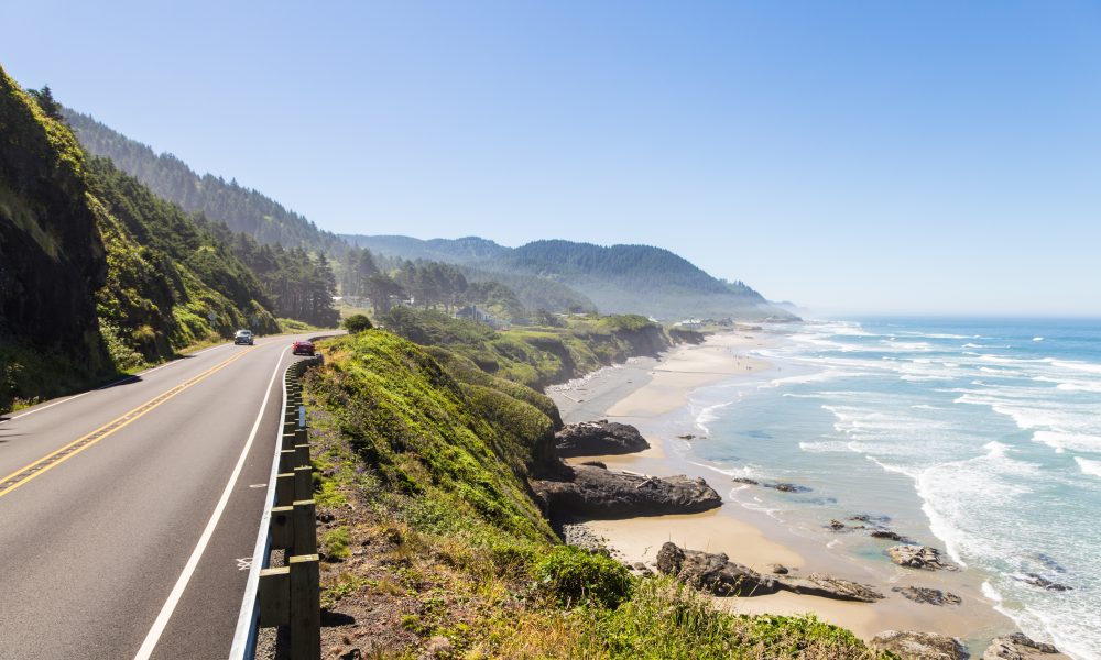 On the road along the stunning Pacific coast in Oregon, USA