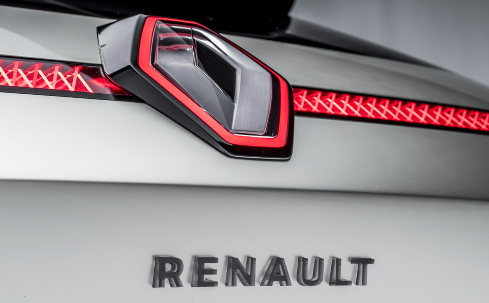 Renault Stellantis cost-cutting