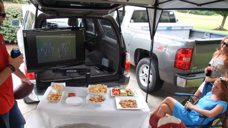 Tailgate Television Setup