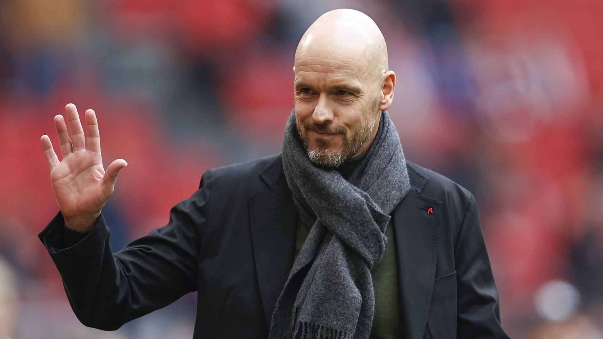 Ten Hag out of time at Man United, former players say