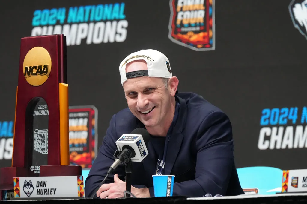 Lakers Pursue UConn Coach Dan Hurley: A Potential Game-Changer