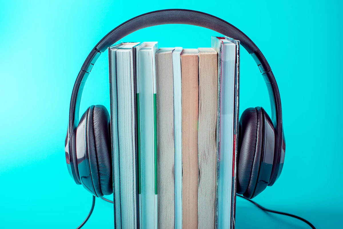 Audiobooks and Podcasts in Entertainment