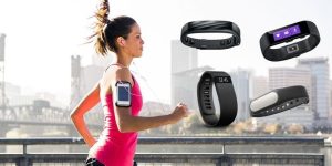 How to Stay Fit While Traveling in 2025: Tips and Tricks