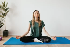 5 Minimalist Morning Habits for a Stress-Free Lifestyle 2025