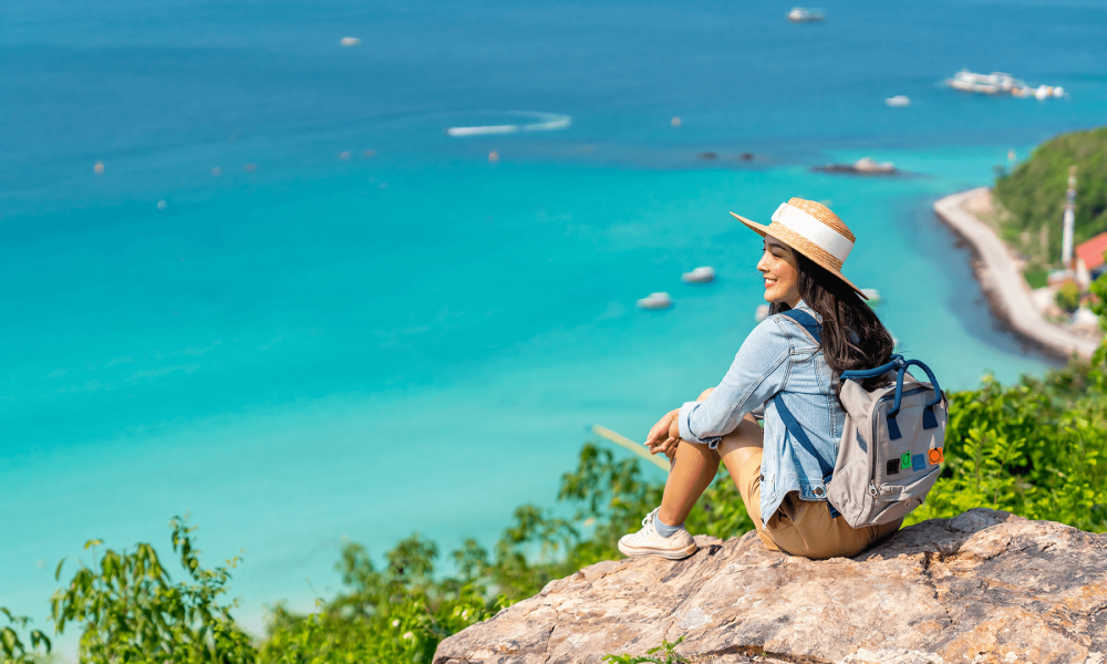 Traveling Solo in India: Tips, Destinations, and Safety