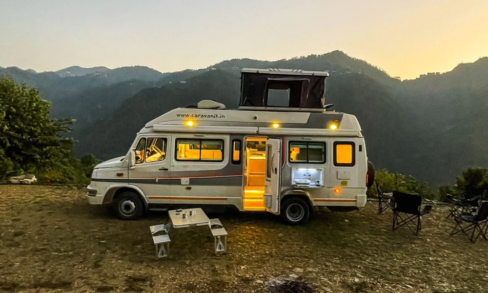 Caravan for rent in Delhi