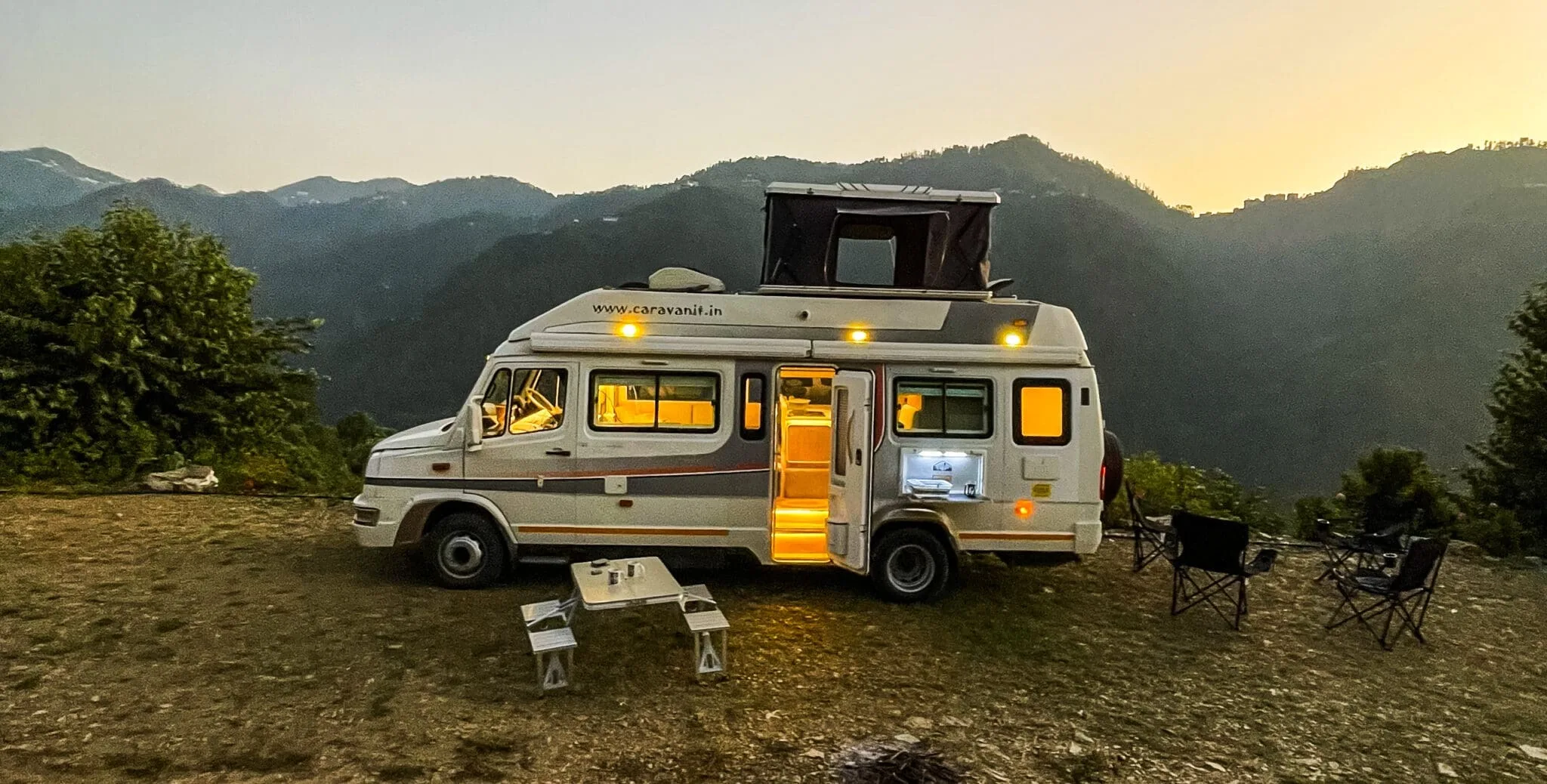 Caravan for rent in Delhi
