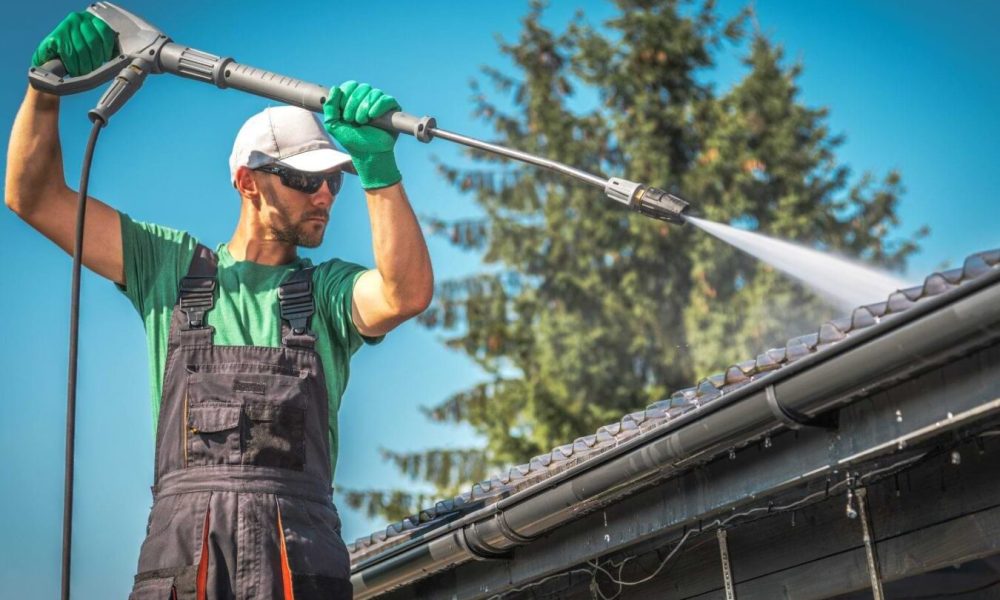 Gutter Cleaning in Springvale