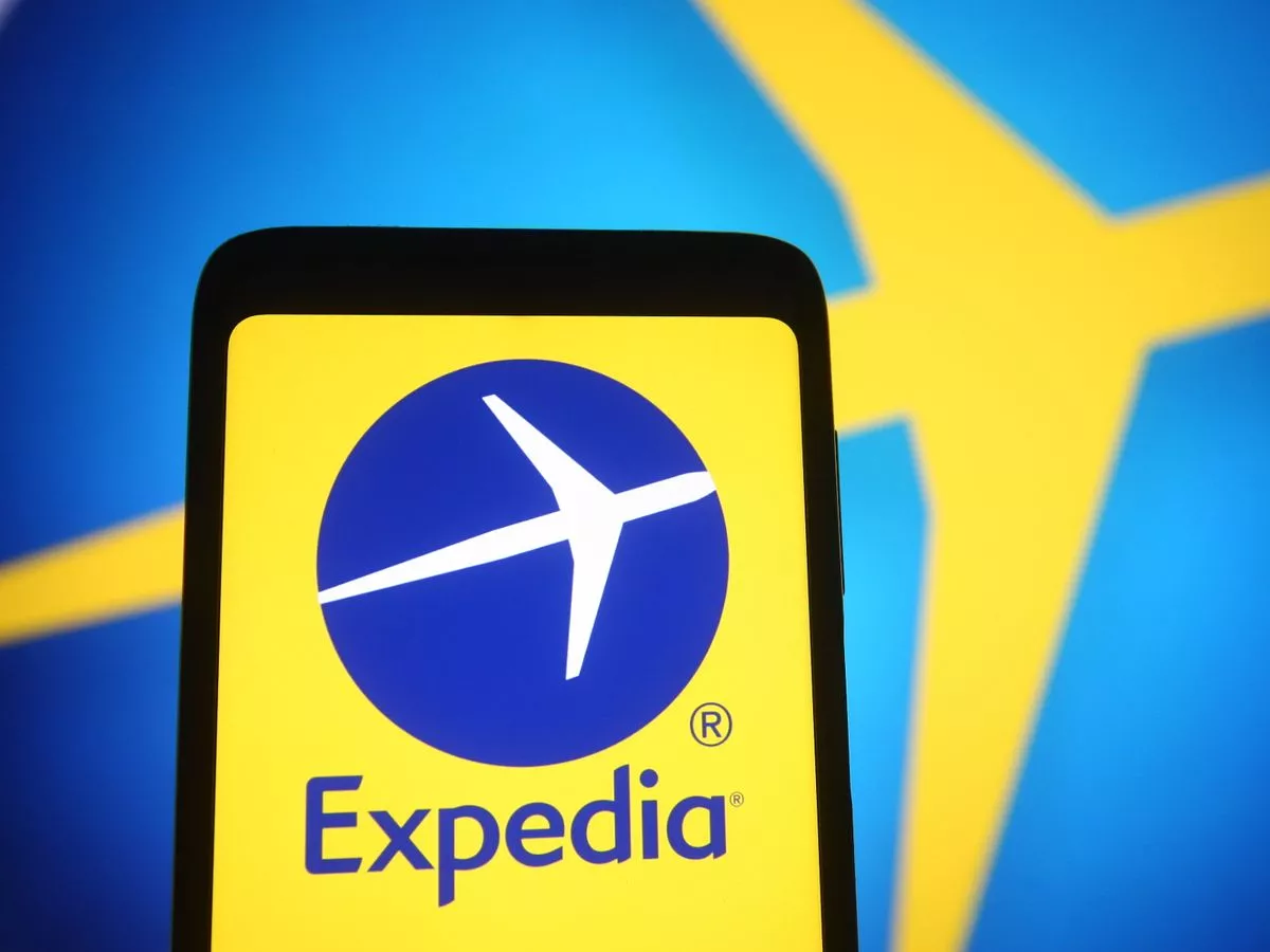 Expedia Customer Service