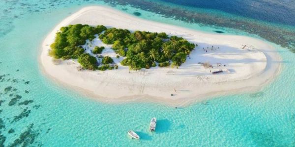 Maldive Tour Package