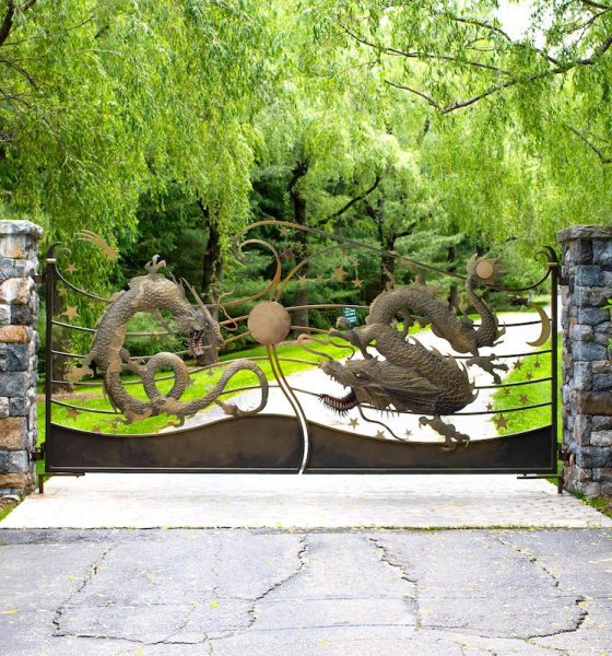 Custom Driveway Gates Made to Match Your Miami Lifestyle