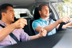 Driving School Teaches Safe Driving Practices