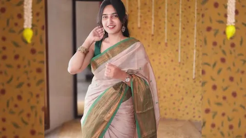 One Minute Saree